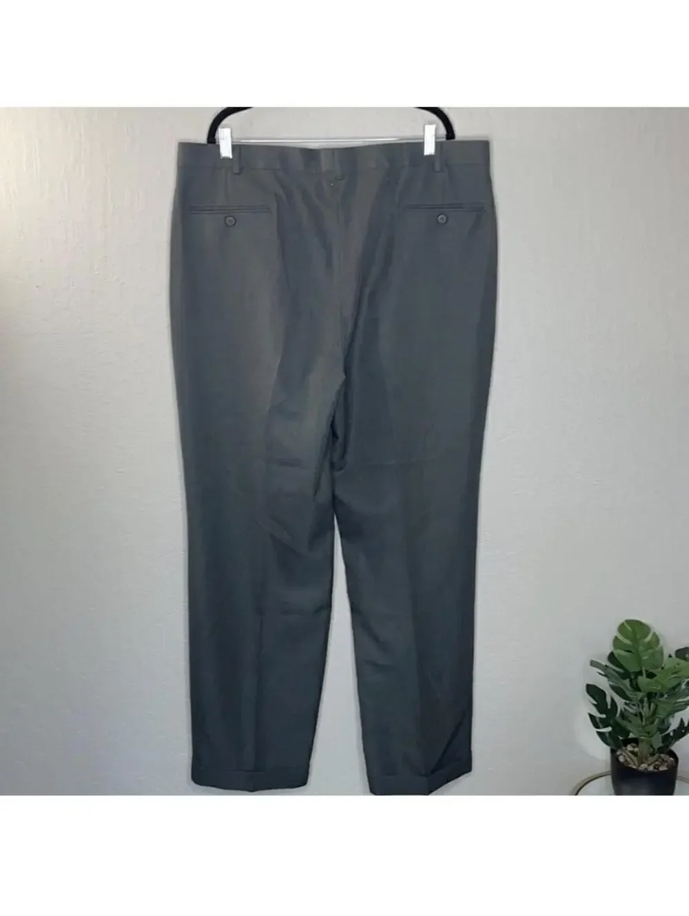 Louis Raphael slack pants - Picture 6 of 6